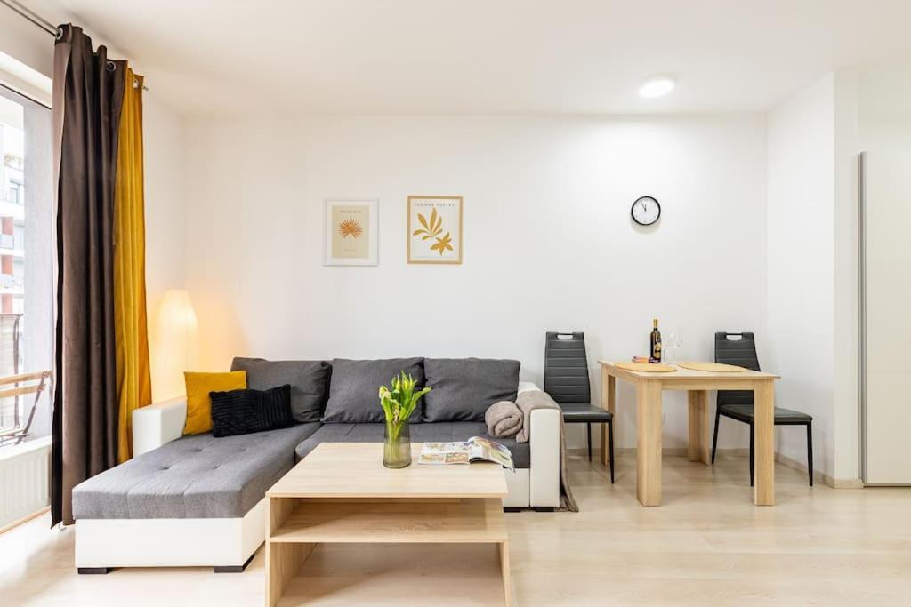 Cityscape Oasis: Active Studio Heaven Bratislava Exterior foto